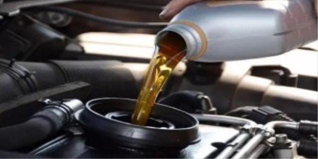 汽车机油怎么选择适合的机油